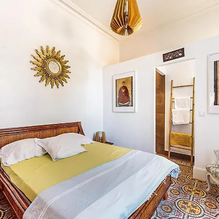 Holiday home Awesome In